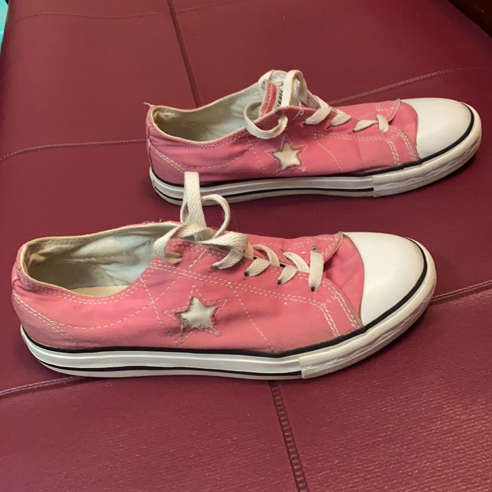 Converse one star canvas tennis shoes